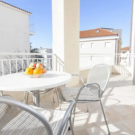 Apartment Nena & Petar Makarska Exterior photo