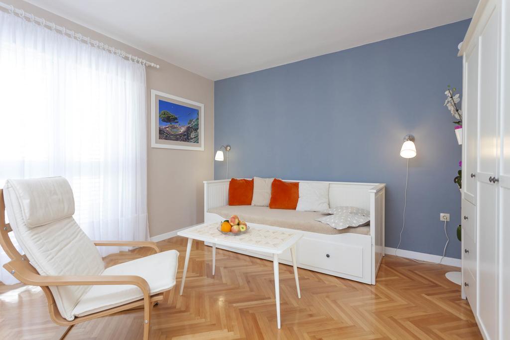 Adrion Apartamento *