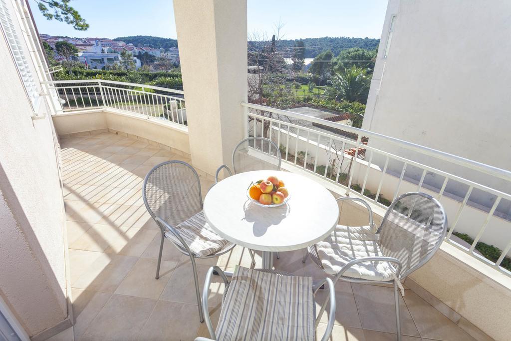 Nena & Petar Apartment Makarska